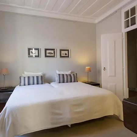 Lägenhet Guestready - Modern Flat W/ Juliet Balcony *