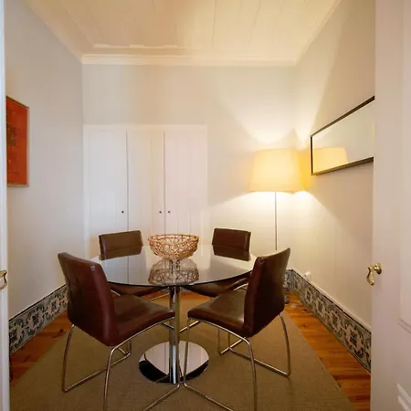 Joivy Borgia Lapa Apartment Lisbon